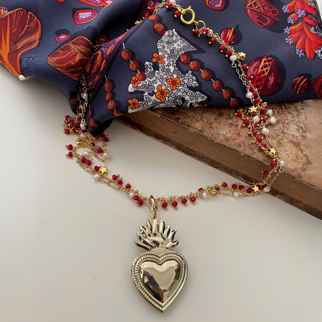 Collar con Colgante de Corazón